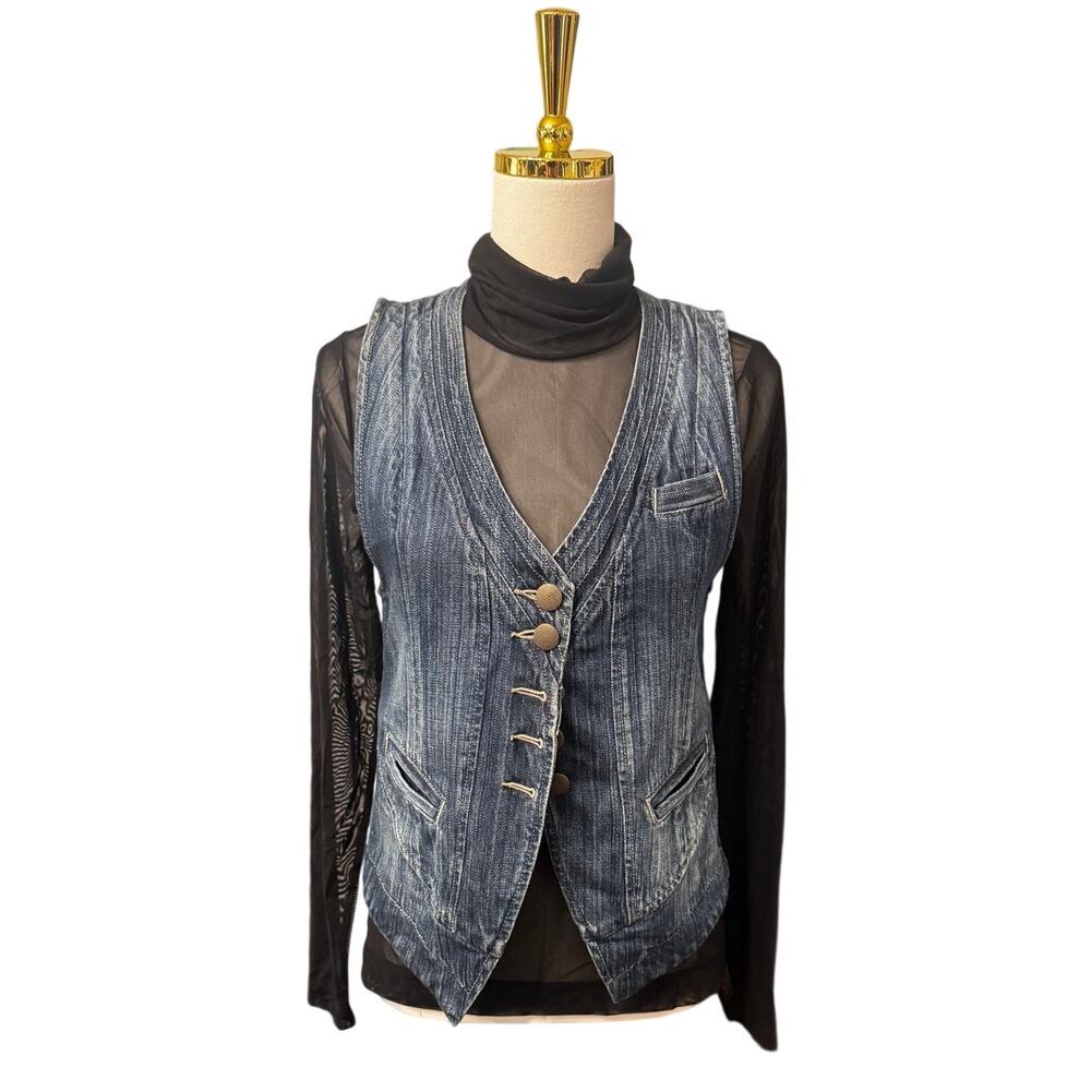 CAbi Jeans Denim Vest Button Front Western Boho Indie Layering Piece Sz S
